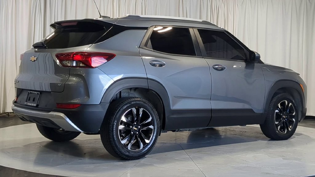 Used 2021 Chevrolet TrailBlazer LT w/ Convenience Package AWD/4WD image 10