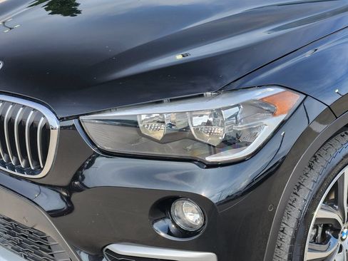 Used 2017 BMW X1 xDrive28i AWD/4WD image 9