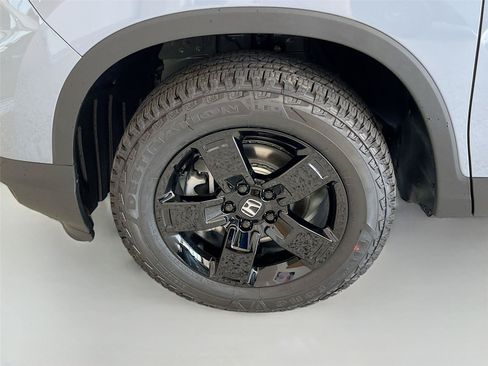 New 2026 Honda Ridgeline Black Edition image 30