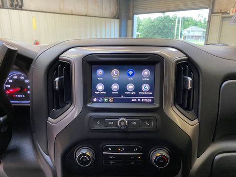 Used 2022 Chevrolet Silverado 1500 Custom w/ LPO, Dark Essentials Package AWD/4WD image 36