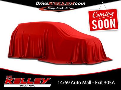 Used 2024 GMC Yukon SLT w/ SLT Luxury Package