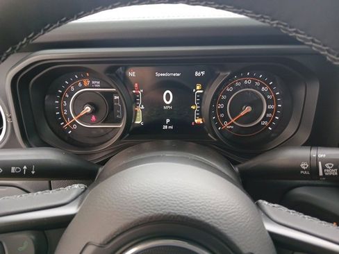 New 2025 Jeep Gladiator Sport S image 50