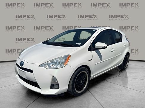 Used 2013 Toyota Prius C Four FWD image 1