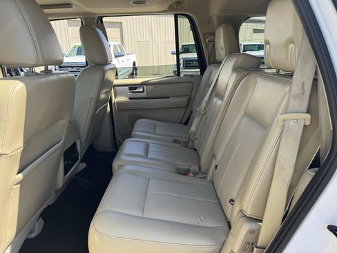 Used 2016 Ford Expedition Limited w/ Equipment Group 301A image 22