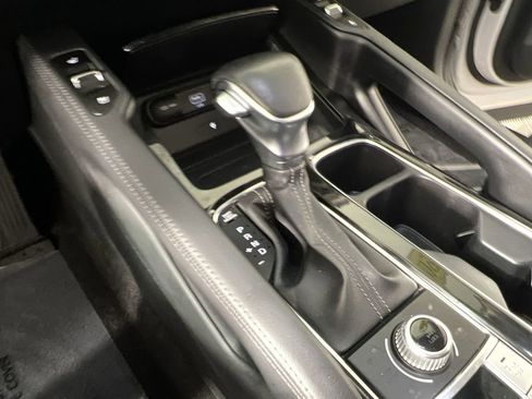 Used 2022 Kia Telluride EX w/ EX Premium Package image 17