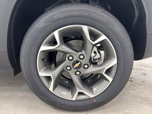 New 2026 Chevrolet Trax LT w/ Driver Confidence Package image 34