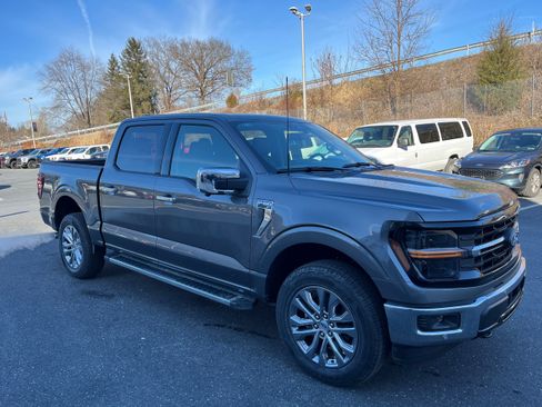 New 2025 Ford F150 XLT w/ Equipment Group 303A High image 3