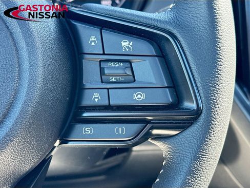 Used 2025 Subaru Forester Premium image 14