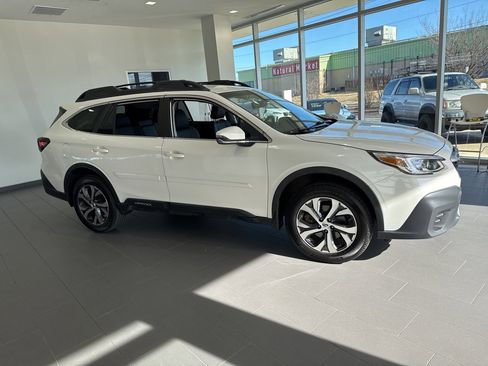 Used 2020 Subaru Outback Limited w/ Popular Package #2 image 1