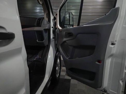 Used 2019 Ford Transit 350 XLT RWD image 31