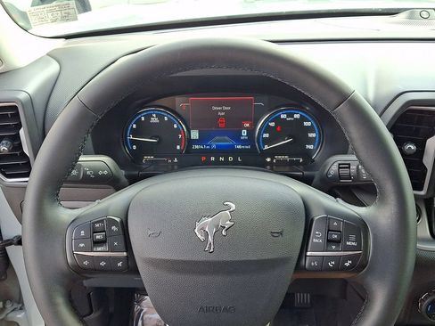 Certified 2024 Ford Bronco Sport Outer Banks w/ Tech Package AWD/4WD image 19