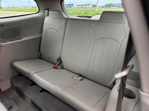 Used 2017 Buick Enclave Leather AWD/4WD image 13
