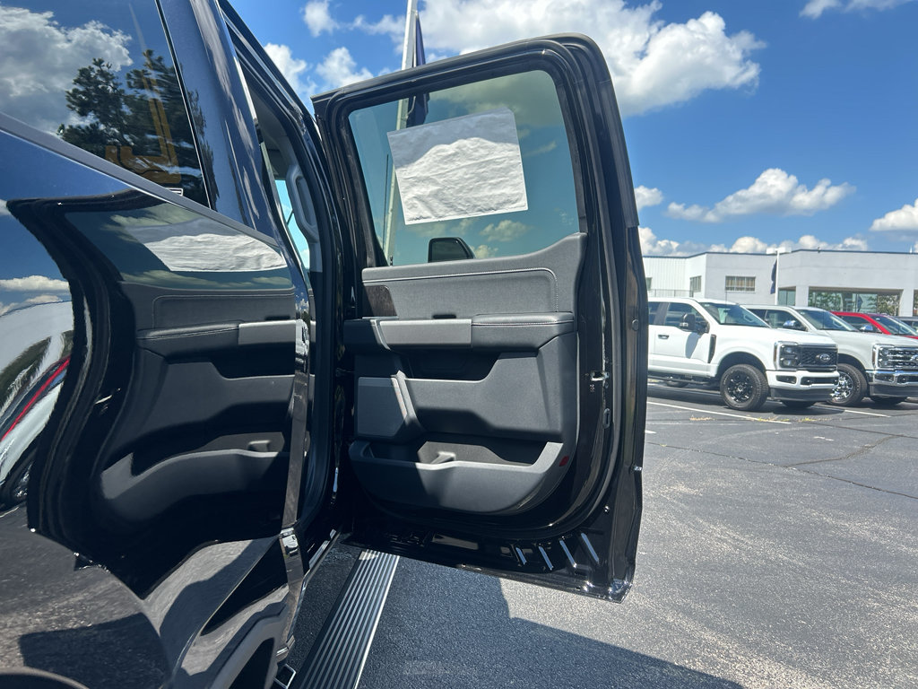 New 2026 Ford F350 Lariat w/ Chrome Package AWD/4WD image 45