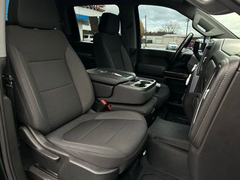 Used 2022 GMC Sierra 2500 SLE w/ SLE Convenience Package image 17