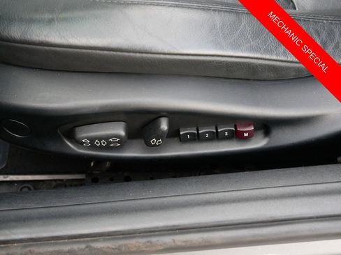Used 2004 BMW Z4 2.5i RWD image 13