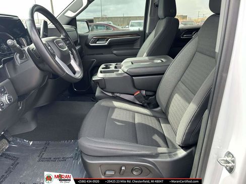 Used 2022 GMC Sierra 1500 Elevation image 21