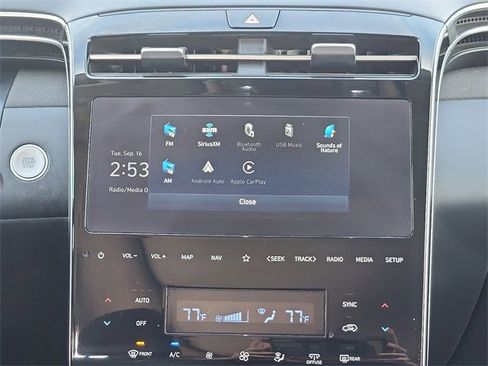 Certified 2022 Hyundai Tucson Limited image 16