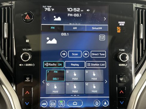 Used 2025 Subaru Outback Onyx Edition image 20