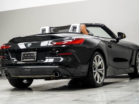 Used 2019 BMW Z4 sDrive30i w/ Premium Package image 14