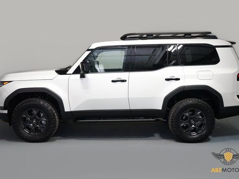 Used 2025 Lexus GX 550 image 5