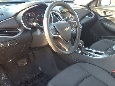 Used 2024 Chevrolet Malibu LT image 24