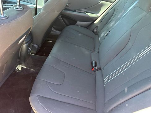 Used 2025 Hyundai Elantra Sport image 20