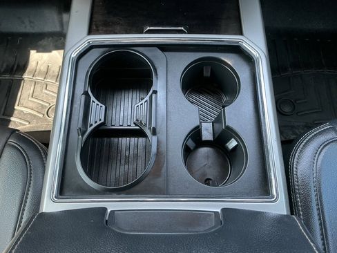 Used 2022 Ford F250 Lariat w/ Lariat Value Package image 53