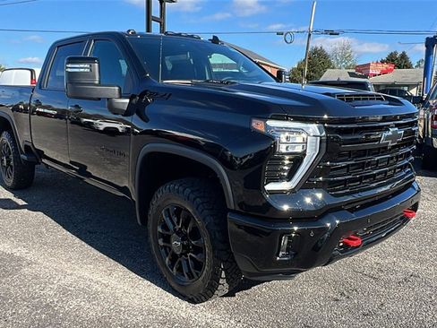 New 2026 Chevrolet Silverado 2500 LT w/ Trail Boss Package image 3