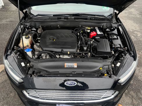 Used 2016 Ford Fusion SE image 14
