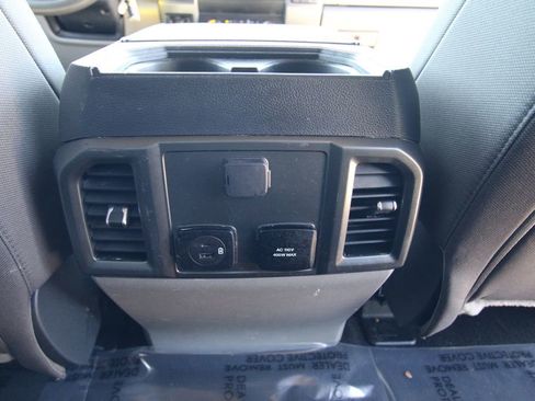 Used 2022 Ford F250 XLT w/ XLT Premium Package AWD/4WD image 39
