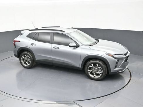 New 2026 Chevrolet Trax LT w/ Driver Confidence Package FWD image 55