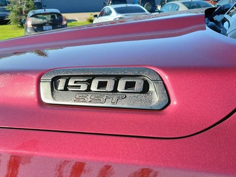 Certified 2025 RAM 1500 Warlock AWD/4WD image 9