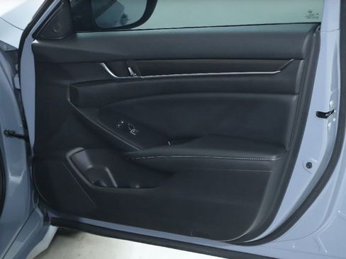 Used 2022 Honda Accord Sport image 31