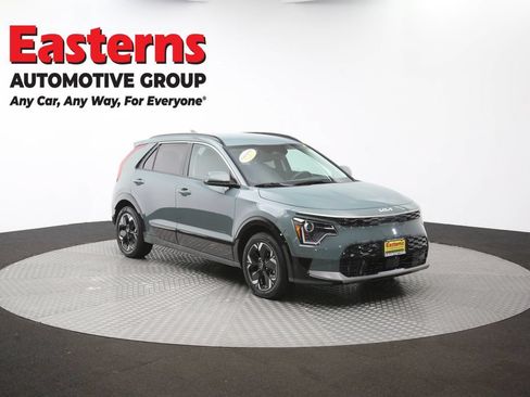 Used 2023 Kia Niro Wind w/ Wind Preserve Package FWD image 50