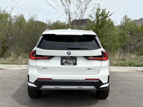 Used 2025 BMW X1 xDrive28i w/ Convenience Package image 5