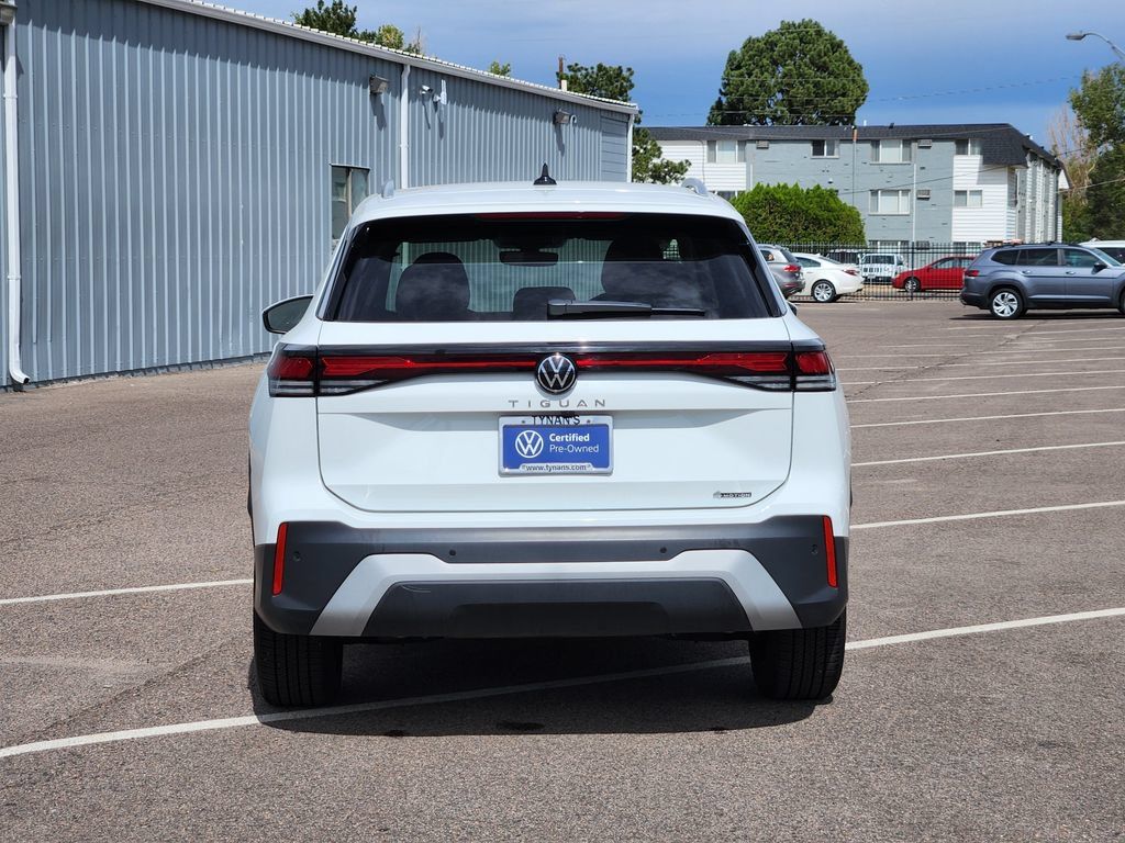 Certified 2025 Volkswagen Tiguan S AWD/4WD image 7