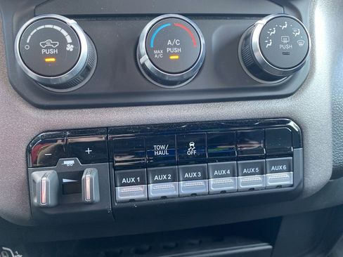 Used 2021 RAM 2500 Tradesman image 18