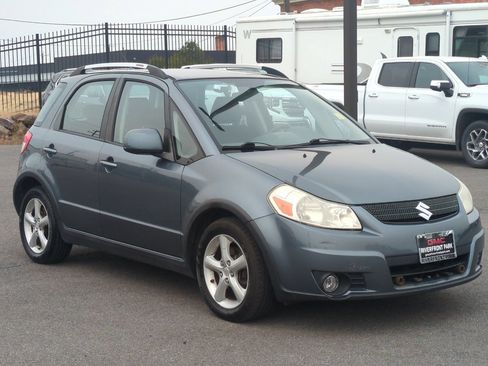 Used 2009 Suzuki SX4 AWD Hatchback w/ Touring Pkg image 49