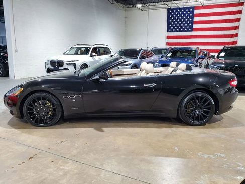 Used 2011 Maserati GranTurismo Convertible image 14