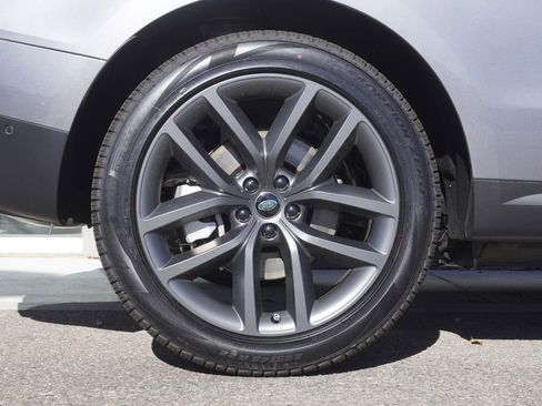 New 2025 Land Rover Range Rover Sport SE image 34