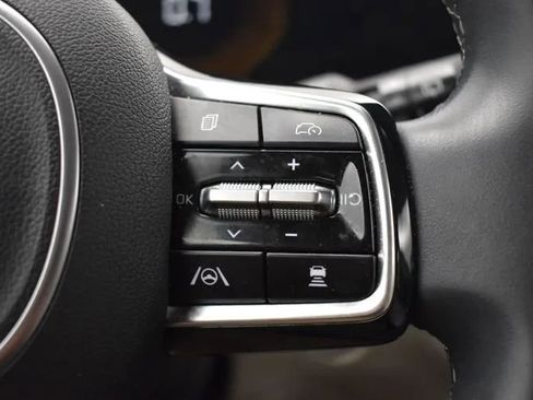 Used 2024 Kia Sorento S AWD/4WD image 23