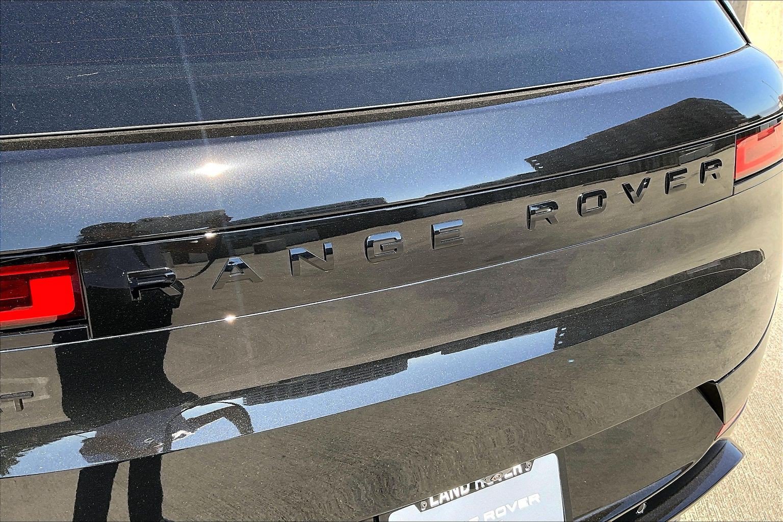 New 2026 Land Rover Range Rover Sport Dynamic SE AWD/4WD image 9
