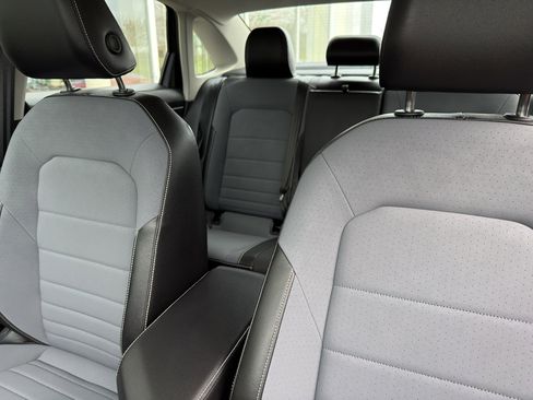 New 2026 Volkswagen Jetta SE image 19