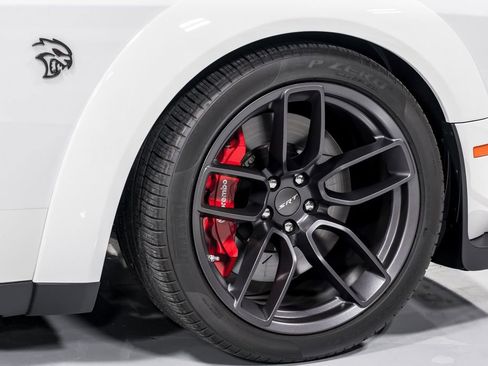 Used 2019 Dodge Challenger SRT Hellcat Redeye image 41