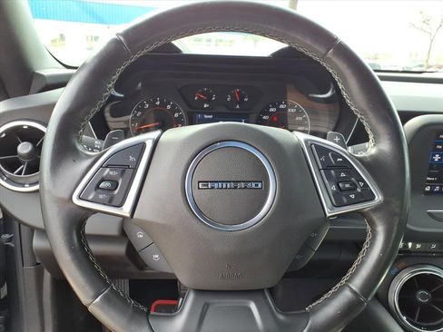Used 2021 Chevrolet Camaro LT image 25