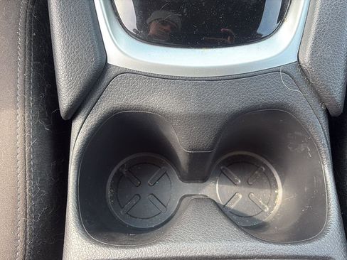 Used 2015 Nissan Rogue SV image 29