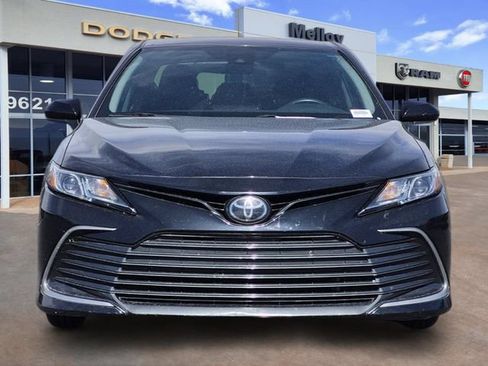 Used 2024 Toyota Camry LE FWD image 2