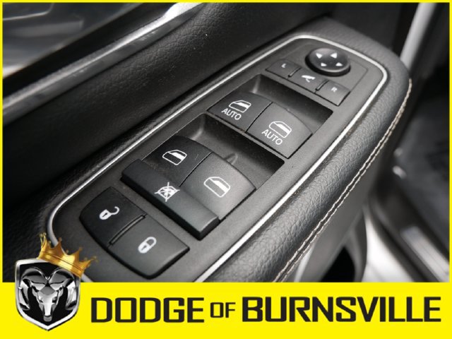 Used 2022 RAM 1500 Laramie AWD/4WD image 18