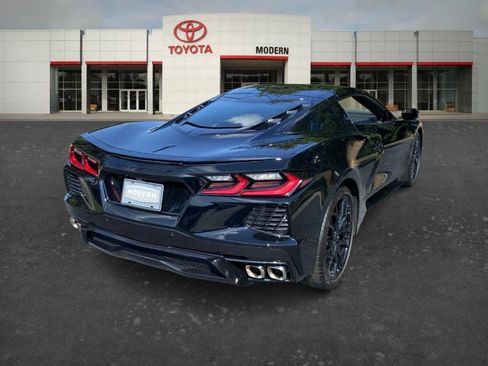 Used 2023 Chevrolet Corvette Stingray Coupe w/ 1LT RWD image 5