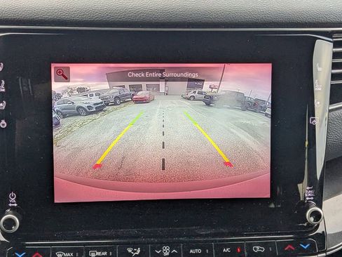 Used 2024 Jeep Wagoneer L 4WD image 29